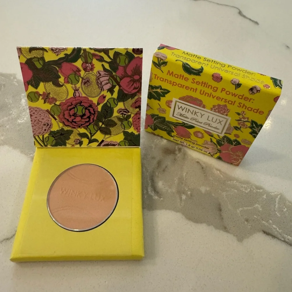 🌸5/$25🌸 Winky Luxe matte setting powder transparent universal shade
